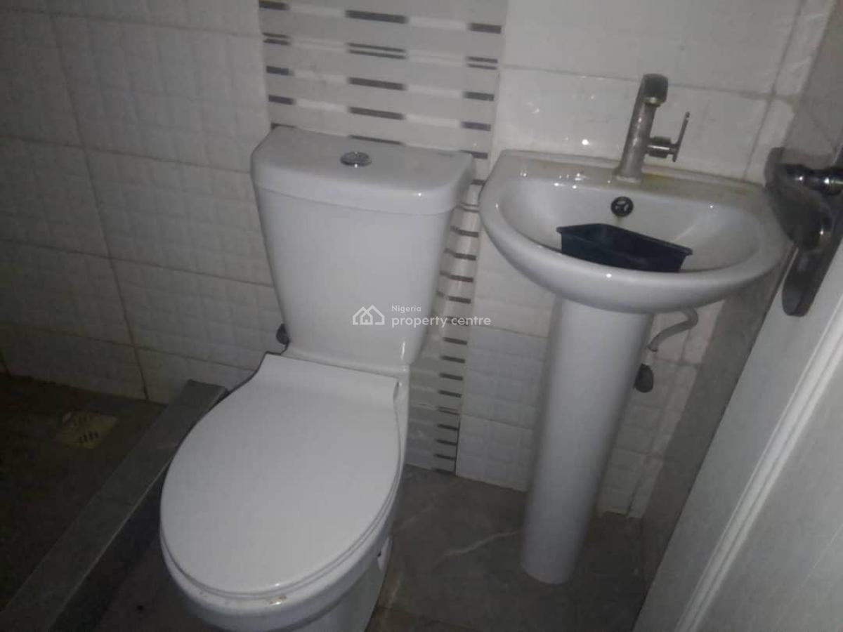 Spacious Luxury 1 Bedroom Flat, Newtown Estate, Ogombo, Ajah, Lagos, Mini Flat (room and Parlour) for Rent