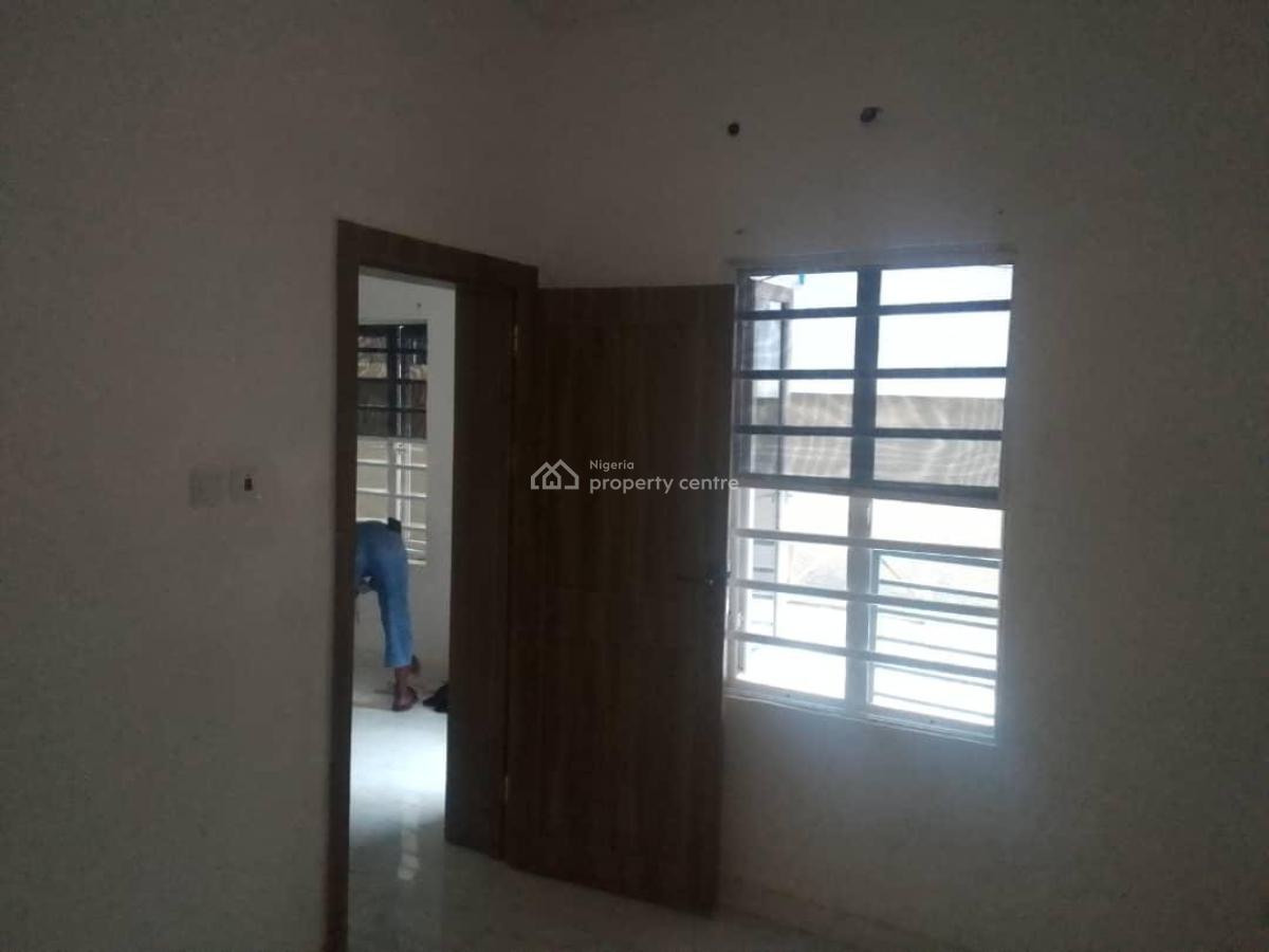 Spacious Luxury 1 Bedroom Flat, Newtown Estate, Ogombo, Ajah, Lagos, Mini Flat (room and Parlour) for Rent