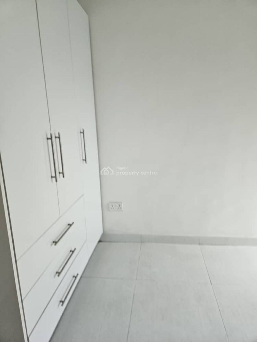 Newly Built Building Consist of 9 Flats, Off Yayabatan, Ogba, Ikeja, Lagos, Flat / Apartment for Sale