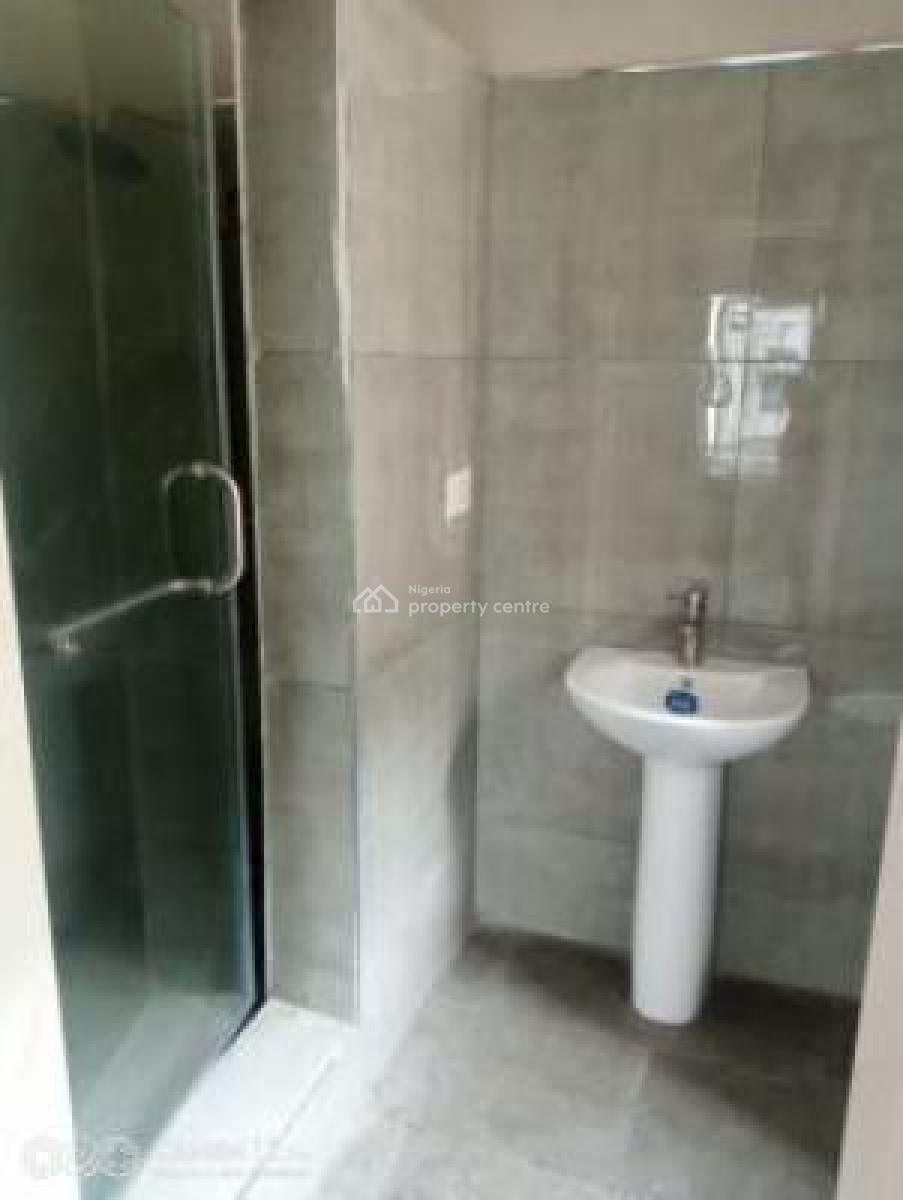 Fantastic 2bedroom Flat, Megamound Estate, Ikota, Lekki, Lagos, Flat / Apartment for Rent
