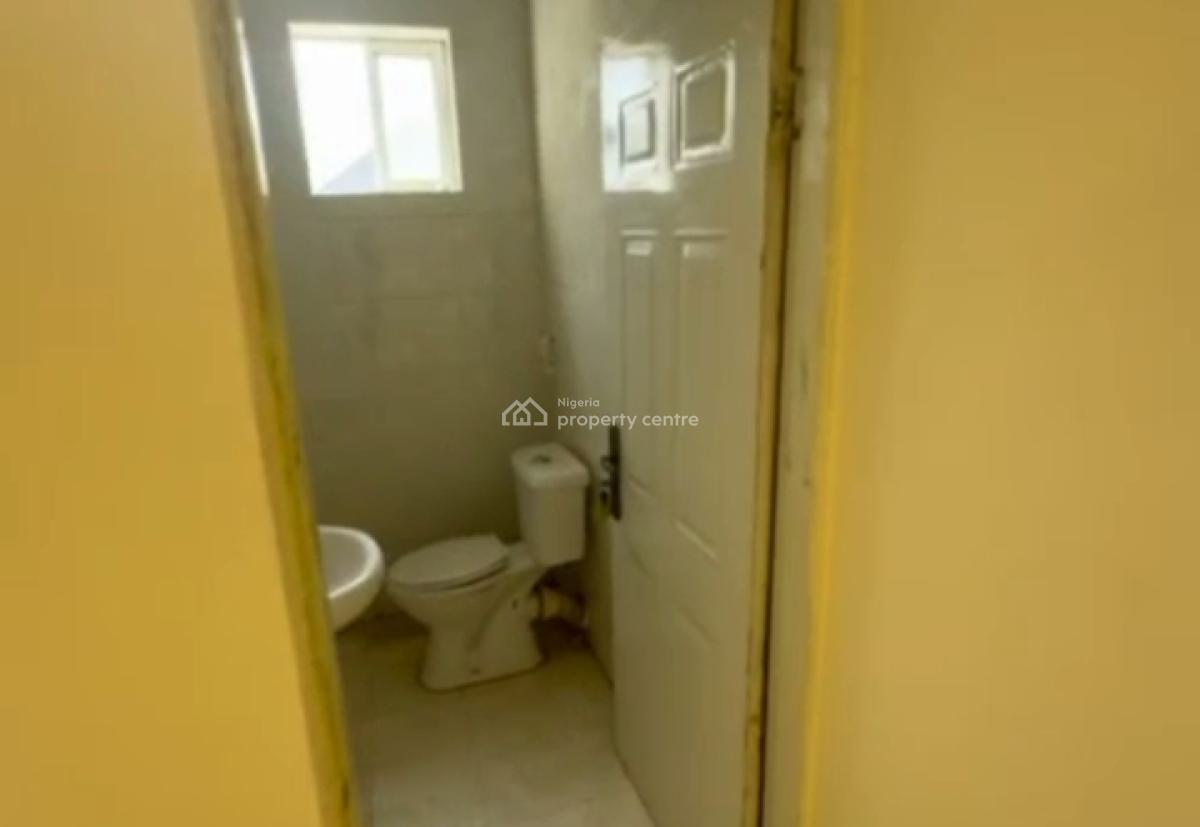 20sqm (already Partitioned) Office Space, 6th Avenue, Gwarinpa, Abuja, Office Space for Rent