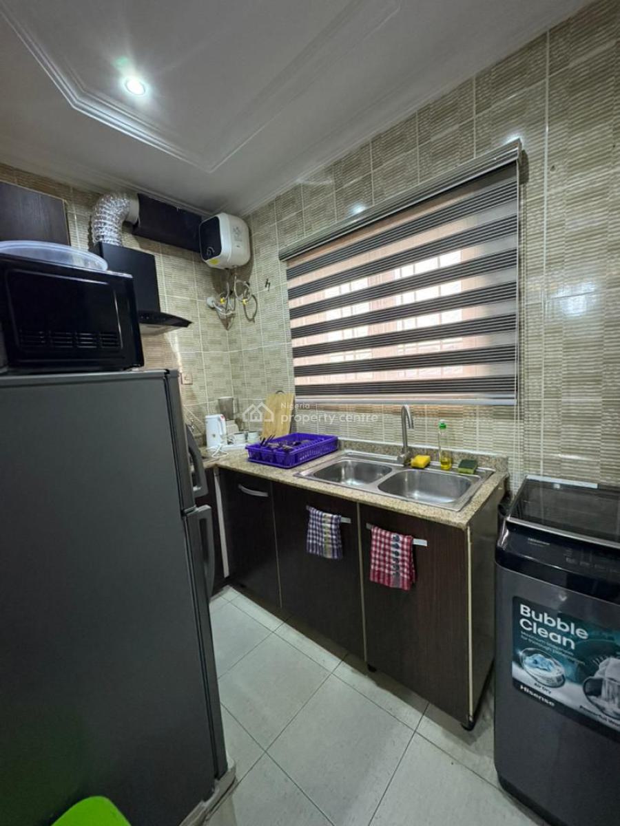 Spacious 2 Bedroom Furnished Apartment, Lekki, Lagos, Lekki Phase 1, Lekki, Lagos, Flat / Apartment for Rent