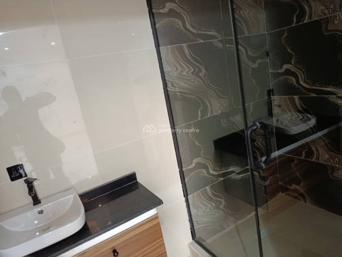 5-bedroom Detached Duplex with Bq, Gra Phase 2, Magodo, Lagos, Gra Phase 2, Magodo, Lagos, Detached Duplex for Sale