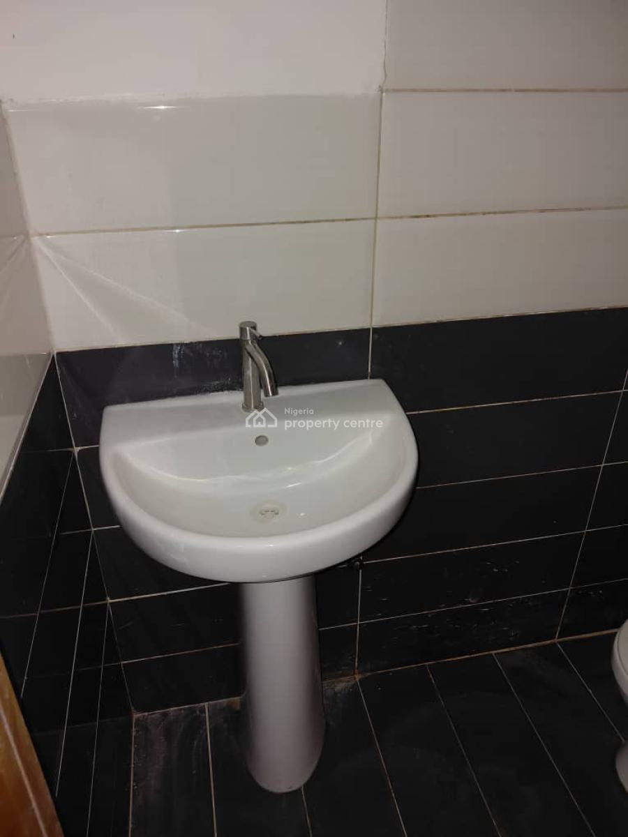 Well Maintained 3-bedroom Duplex, Ikota, Lekki, Lagos, Terraced Duplex for Rent