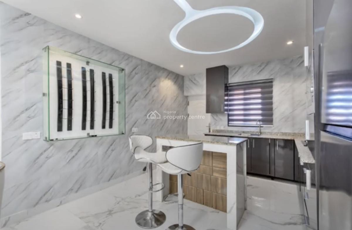 Beautiful 2 Bedroom Apartment with Snooker Board, Logo Church Street Osapa, Osapa, Lekki, Lagos, Flat / Apartment Short Let