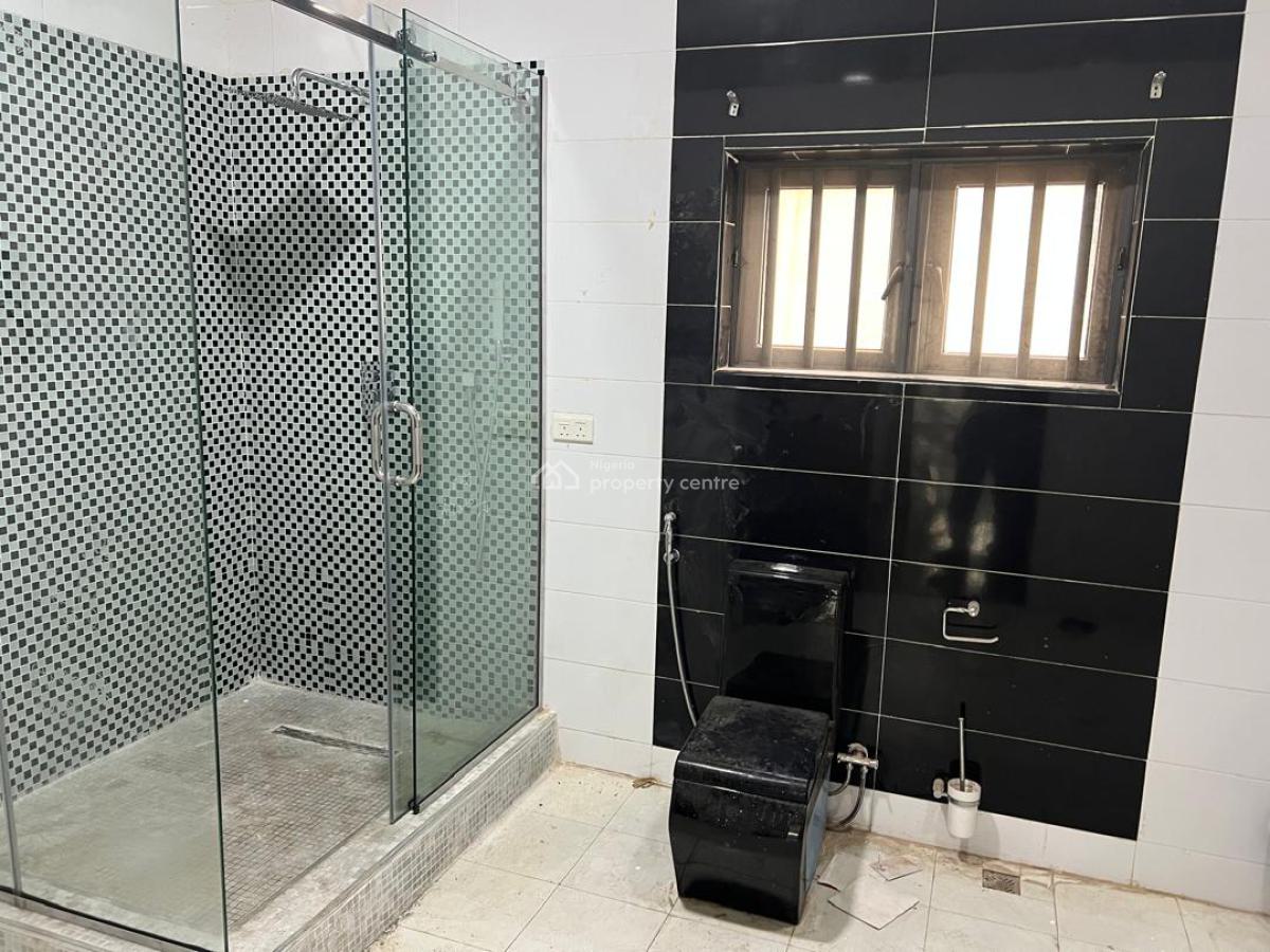 a Massive 5-bedroom All Ensuite Detached House with 2bq, Laundry Room,, Ikeja Gra, Ikeja, Lagos, House for Rent