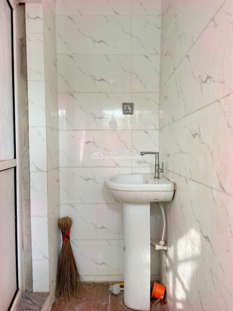 Smart Spacious Conducive 4 Bedrooms Fully-detached Duplex with Study R, Close to The Expressway Ogombo, Abraham Adesanya Axis Ajah Lagos, Ajah, Lagos, Detached Duplex for Rent