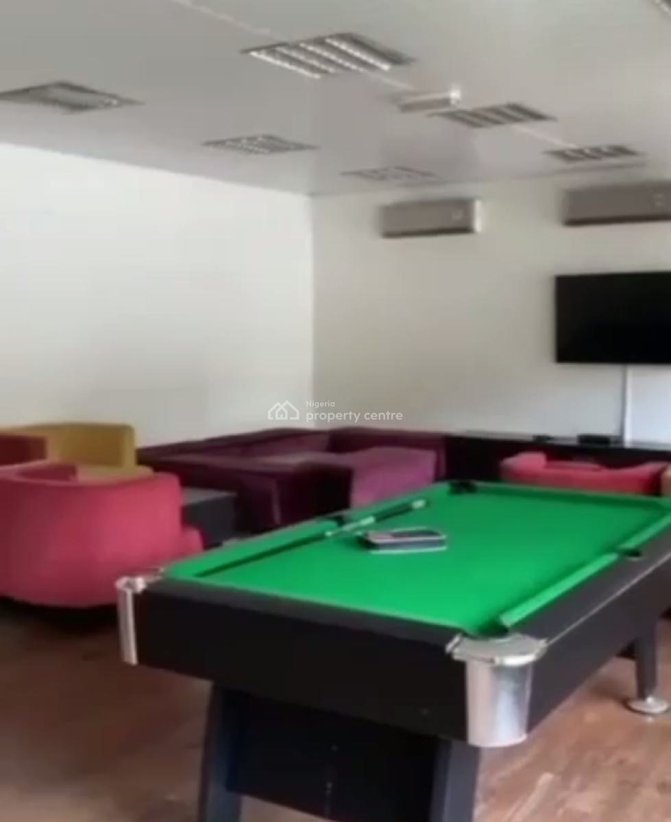 Unfurnished 3 Bedroom Apartment with Bq., Gerrard Road, Ikoyi, Lagos, Flat / Apartment for Rent