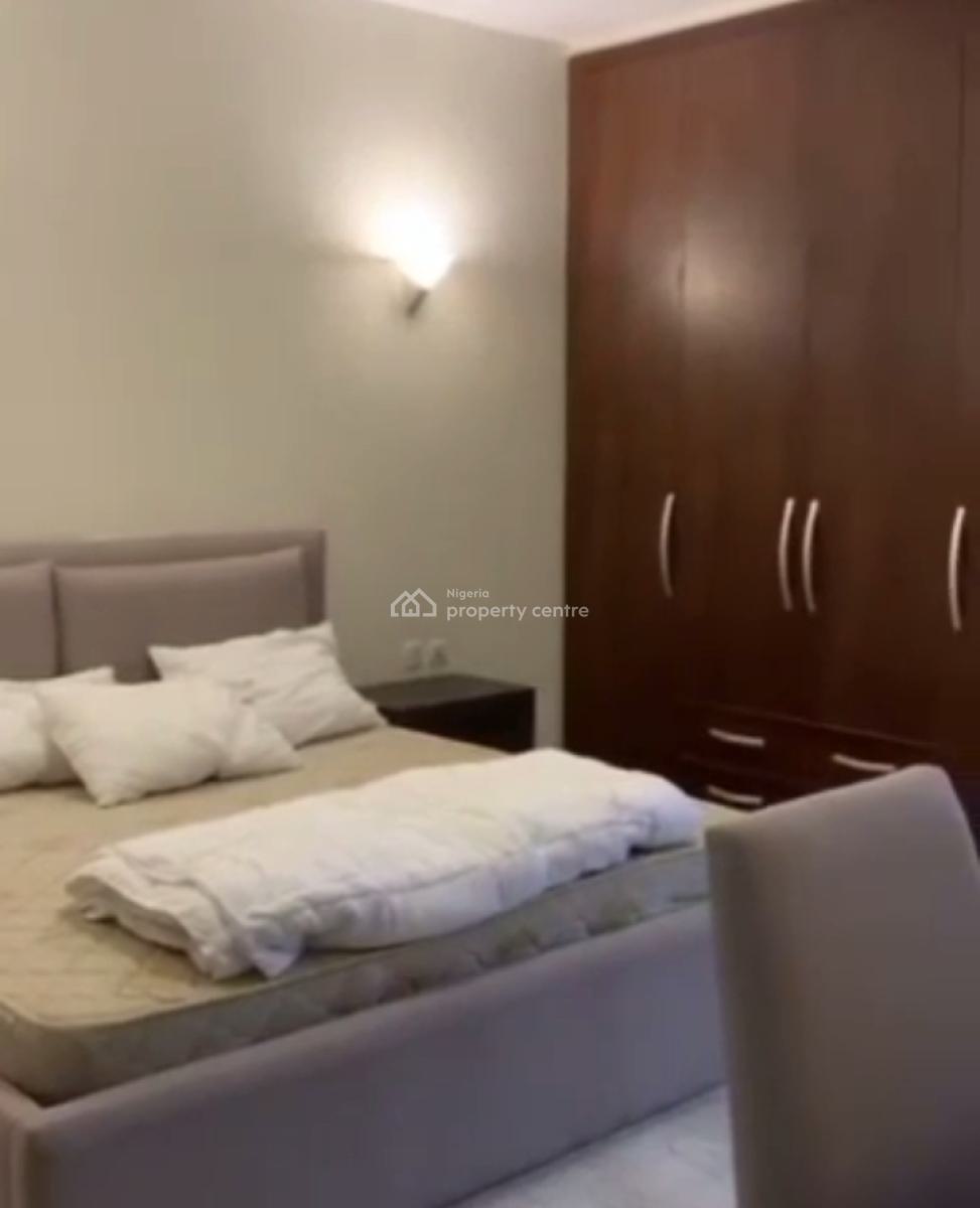 Unfurnished 3 Bedroom Apartment with Bq., Gerrard Road, Ikoyi, Lagos, Flat / Apartment for Rent