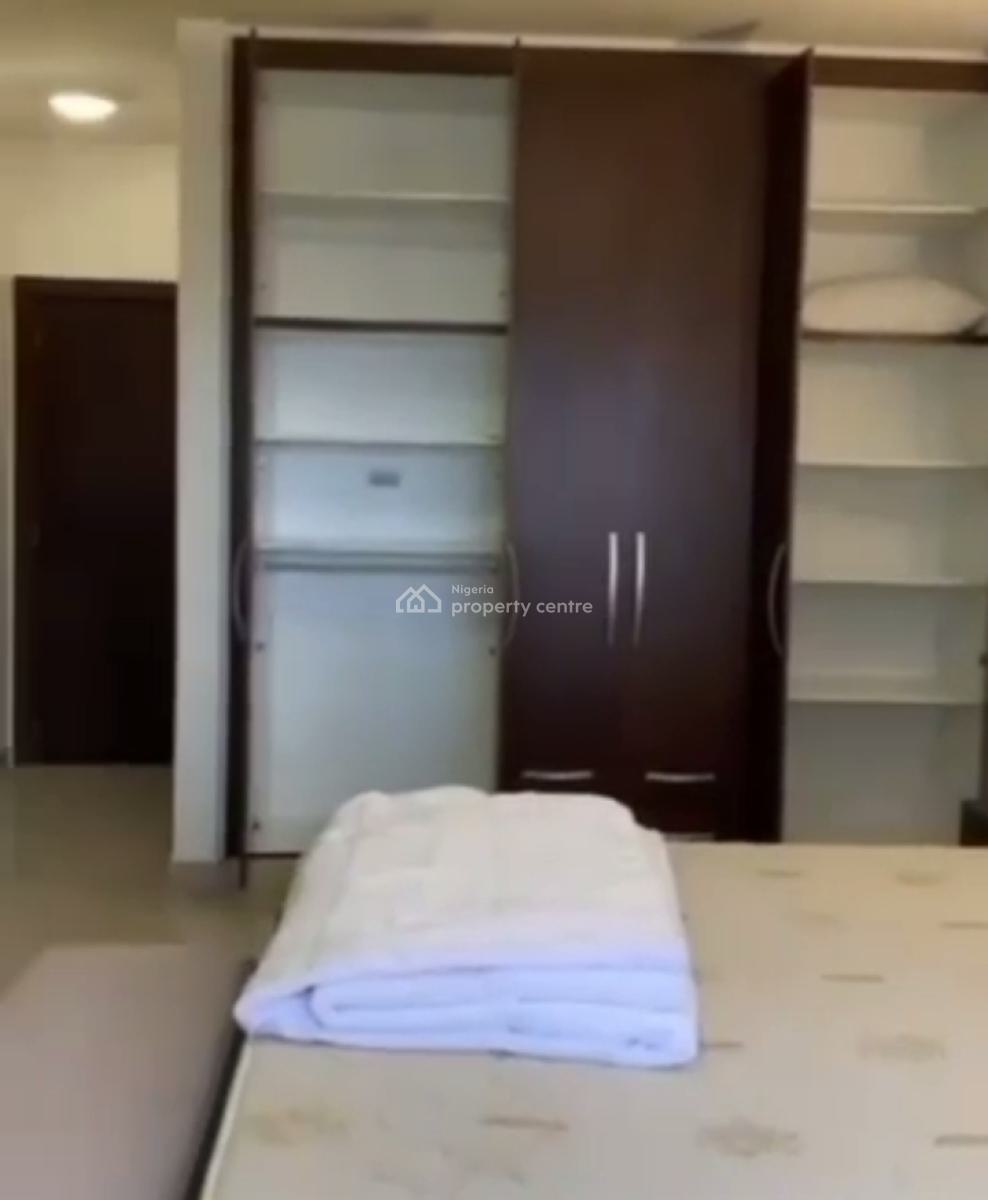 Unfurnished 3 Bedroom Apartment with Bq., Gerrard Road, Ikoyi, Lagos, Flat / Apartment for Rent