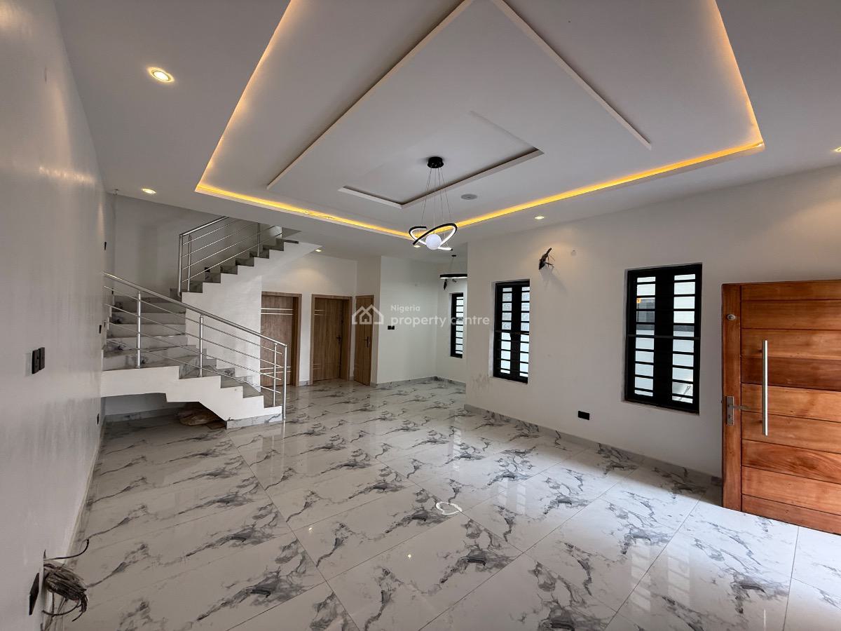 5 Bedroom Fully Detached Duplex for Distress, Ologolo Lekki, Ologolo, Lekki, Lagos, Detached Duplex for Sale