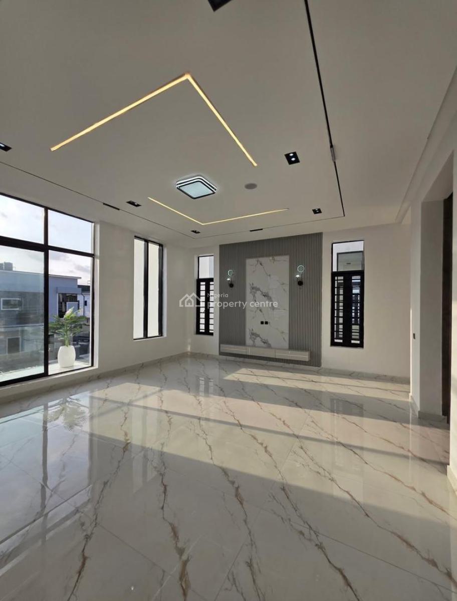5 Bedroom Fully-detached Duplex with Bq, Ikota, Lekki, Lagos, Detached Duplex for Sale