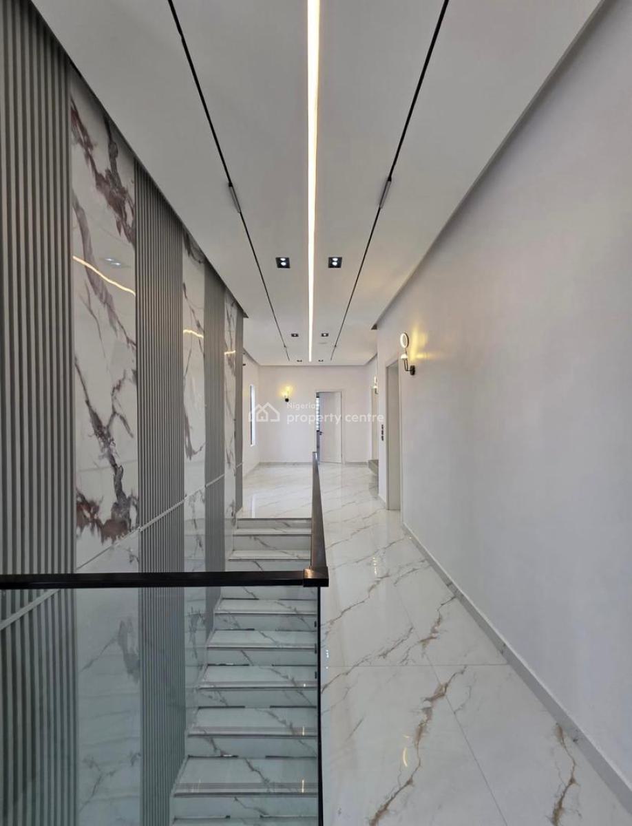 5 Bedroom Fully-detached Duplex with Bq, Ikota, Lekki, Lagos, Detached Duplex for Sale