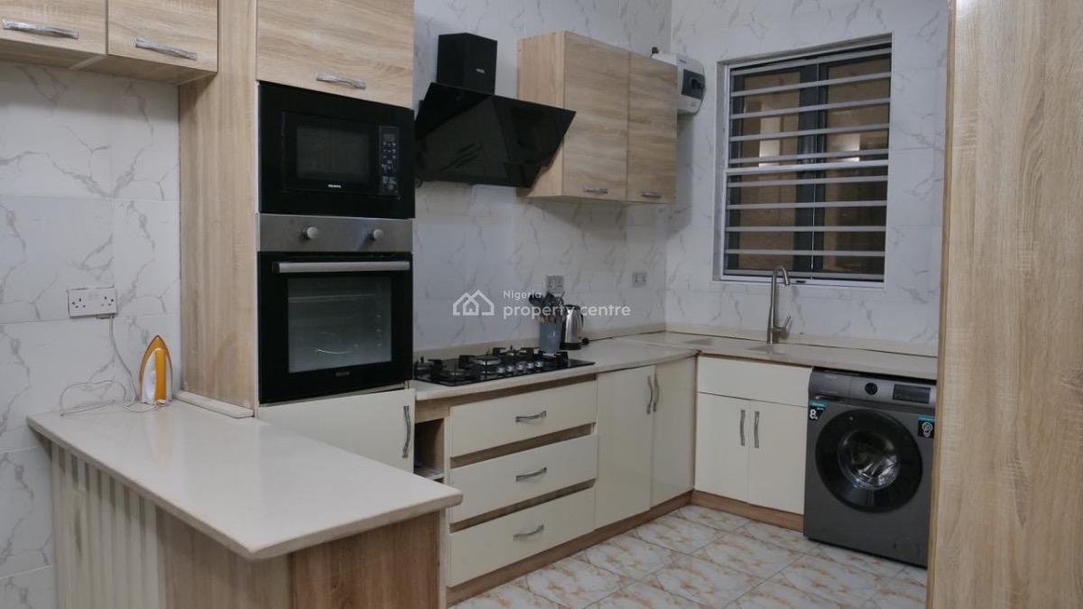 Luxury 3. Bedroom Semi-detached with Pool and Excellent Facilities, Ikota, Lekki, Lagos, Semi-detached Duplex Short Let