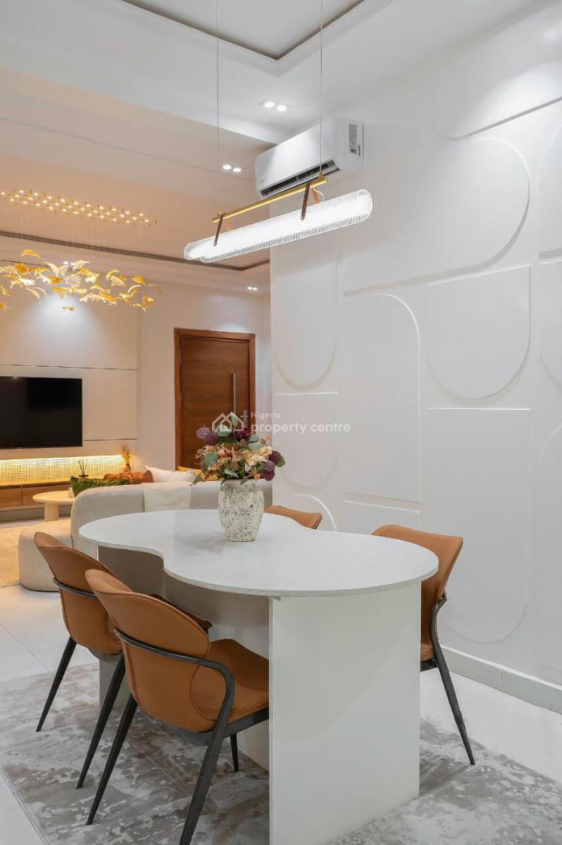 Exquisite Fully Furnished 3 Bedroom Apartment, Ologolo, Lekki Phase 1, Lekki, Lagos, Flat / Apartment Short Let