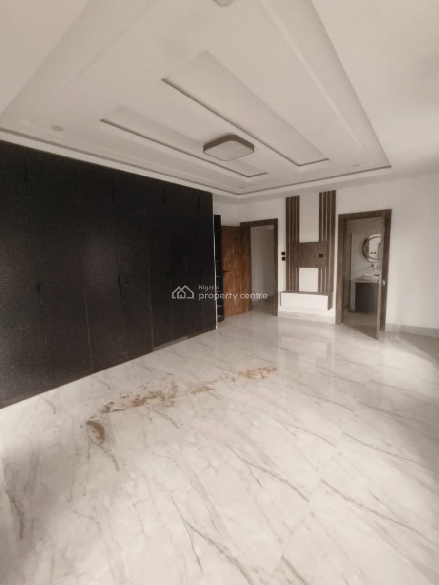 Spacious 2bed Apartment with a Mini Flat Bq, Lekki Scheme 2, Ajah, Lagos, Flat / Apartment for Sale