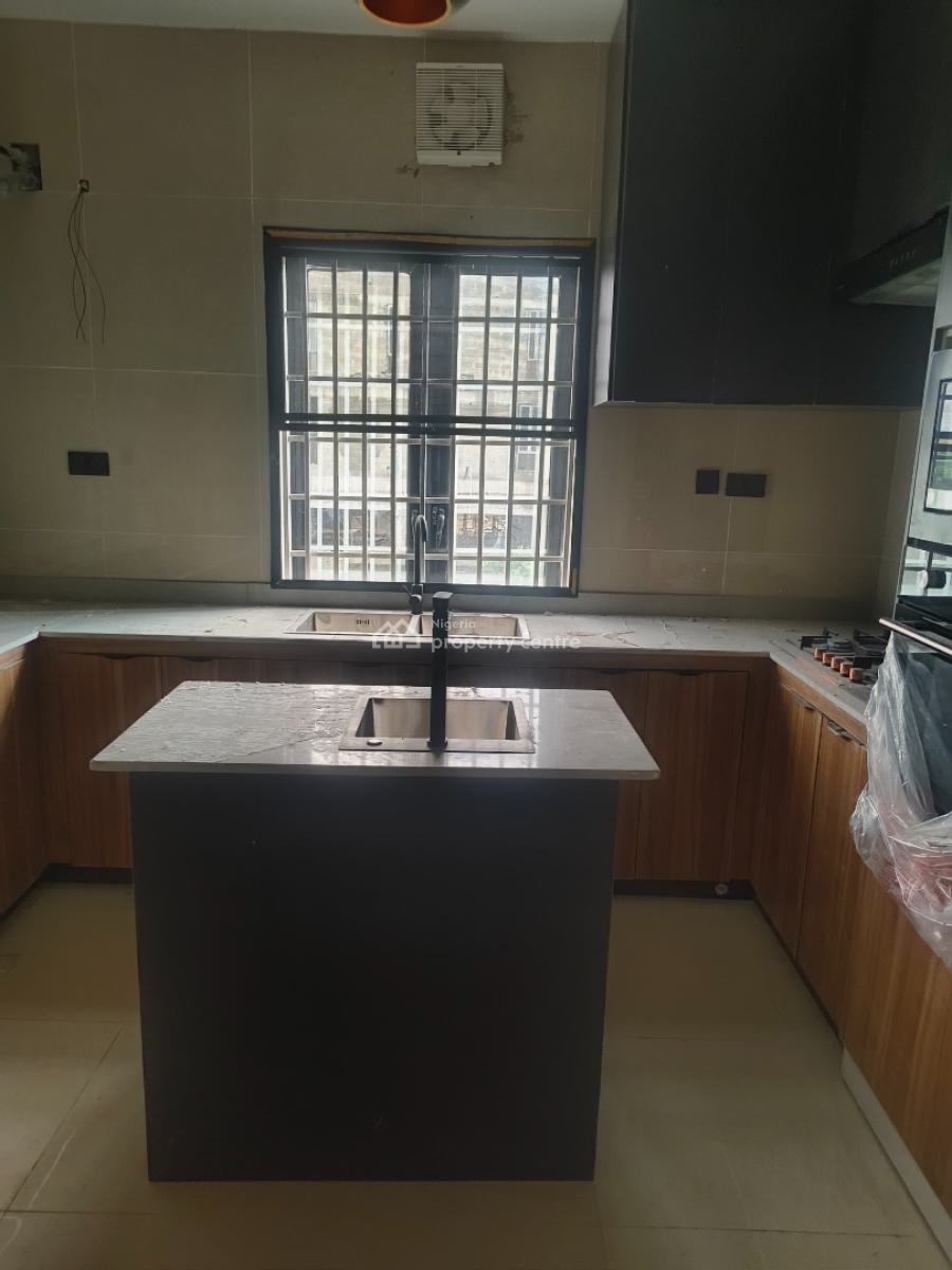 Spacious 2bed Apartment with a Mini Flat Bq, Lekki Scheme 2, Ajah, Lagos, Flat / Apartment for Sale