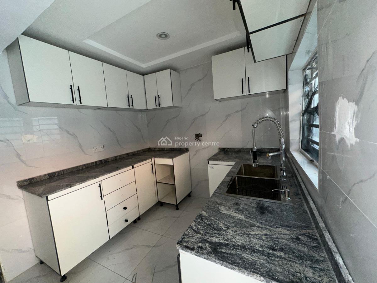 3 Bedroom Terrace Duplex, Ajao Estate, Isolo, Lagos, Flat / Apartment for Rent