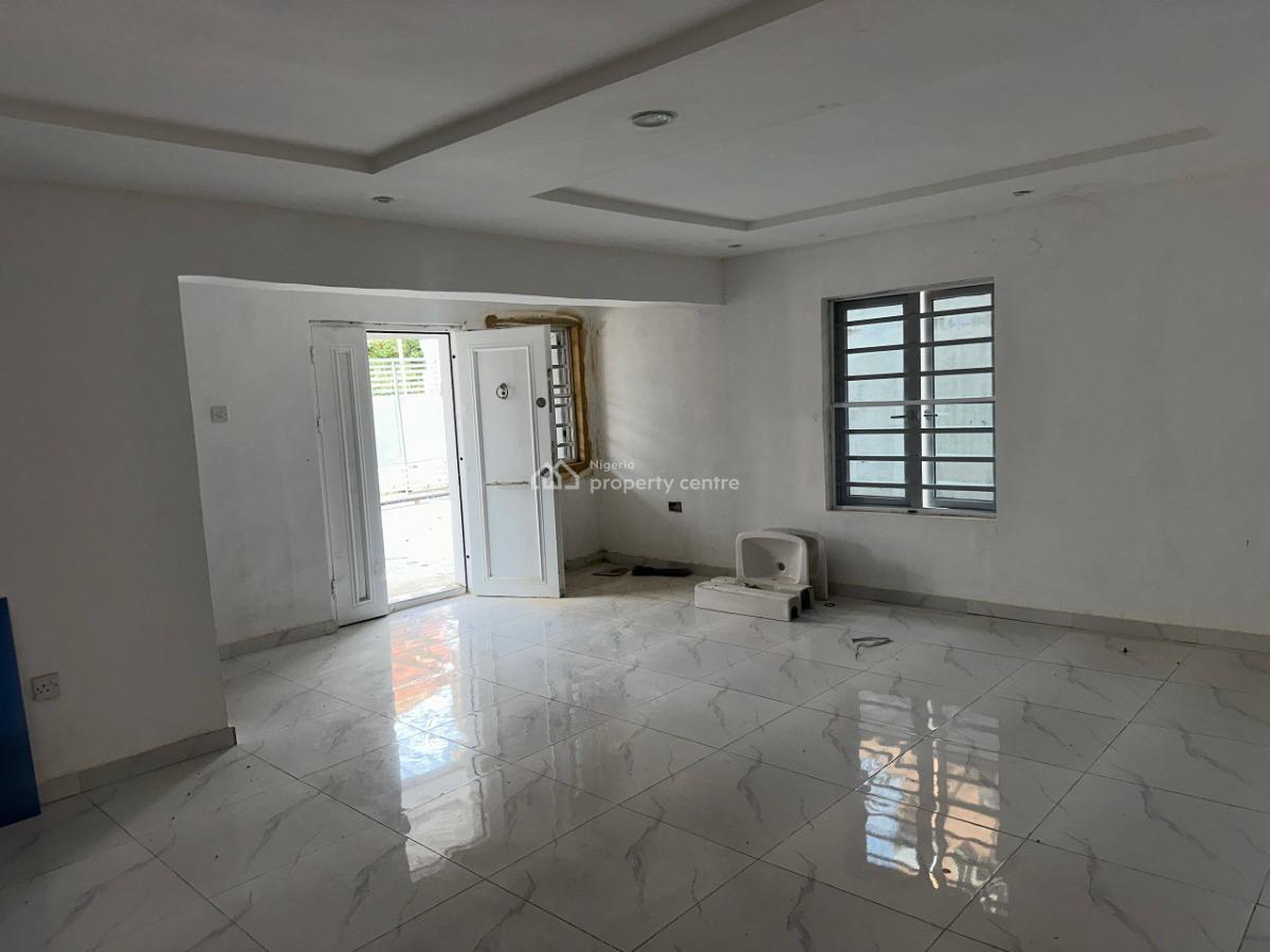 3 Bedroom Terrace Duplex, Ajao Estate, Isolo, Lagos, Flat / Apartment for Rent