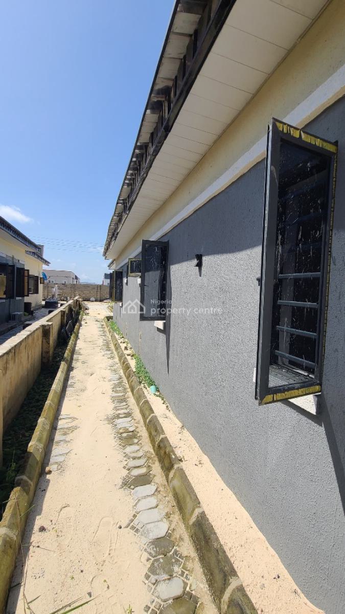 3 Bedroom Bungalow Available, Peak Park Estate, Oribanwa, Eputu, Ibeju Lekki, Lagos, Terraced Bungalow for Sale