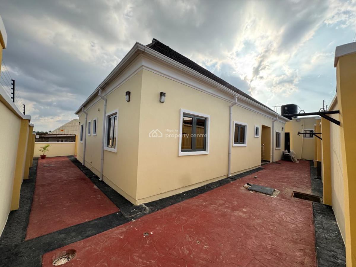 Newly Built 4 Bedroom Bungalow, Gbongudu Ojurin, Akobo, Ibadan, Oyo, Detached Bungalow for Sale
