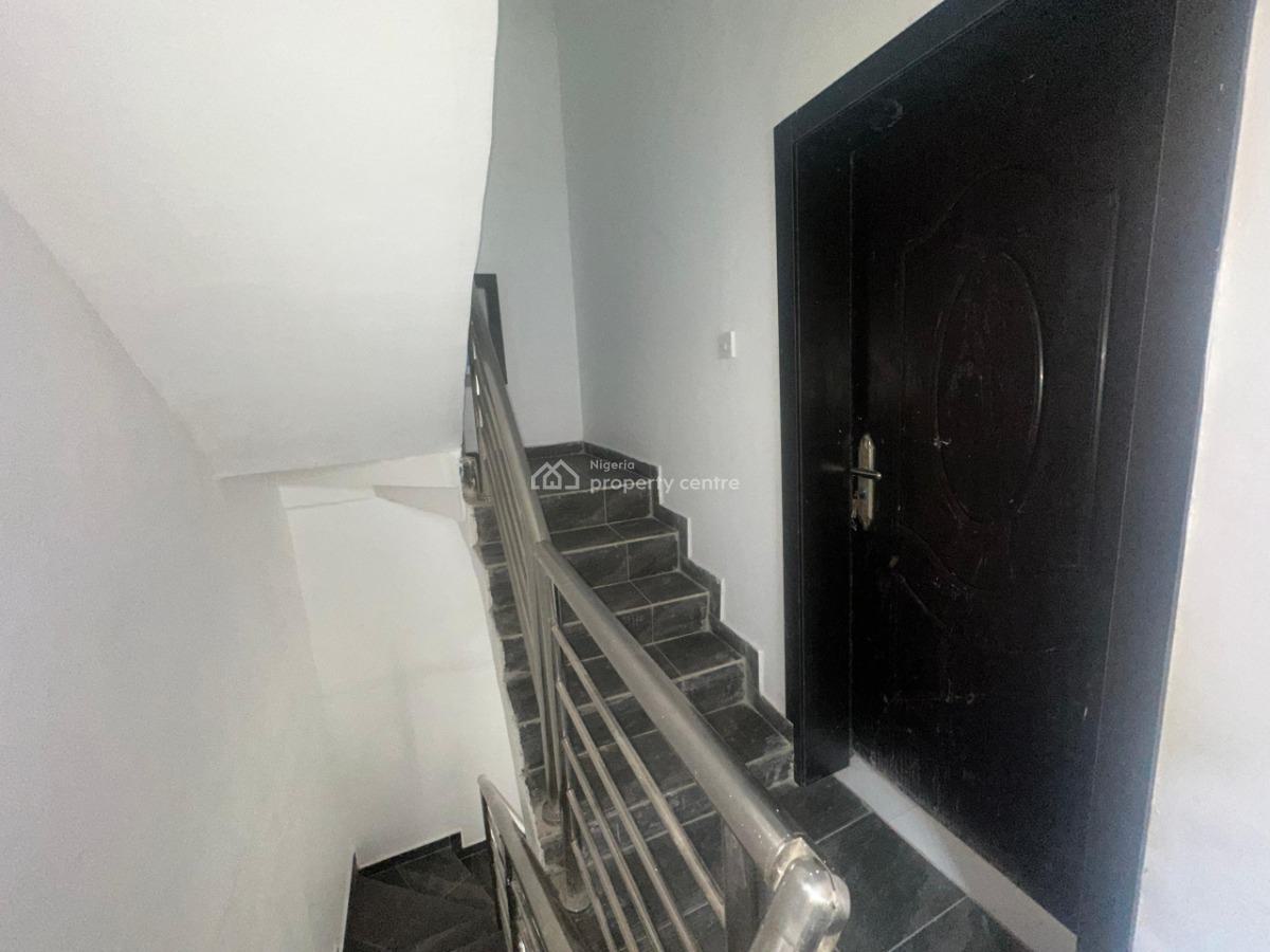 3 Bedroom Terrace Duplex, Ajao Estate, Isolo, Lagos, Flat / Apartment for Rent