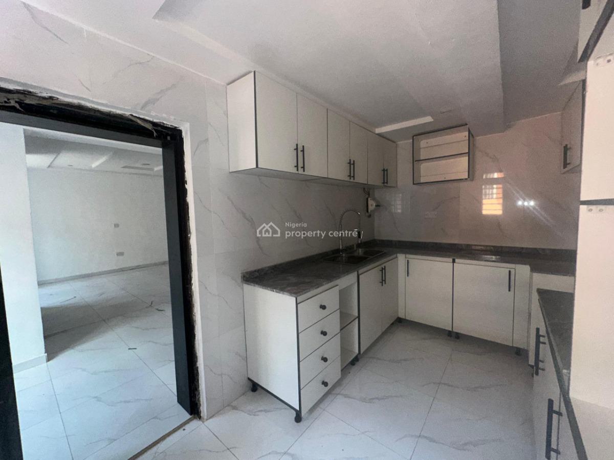 3 Bedroom Terrace Duplex, Ajao Estate, Isolo, Lagos, Flat / Apartment for Rent