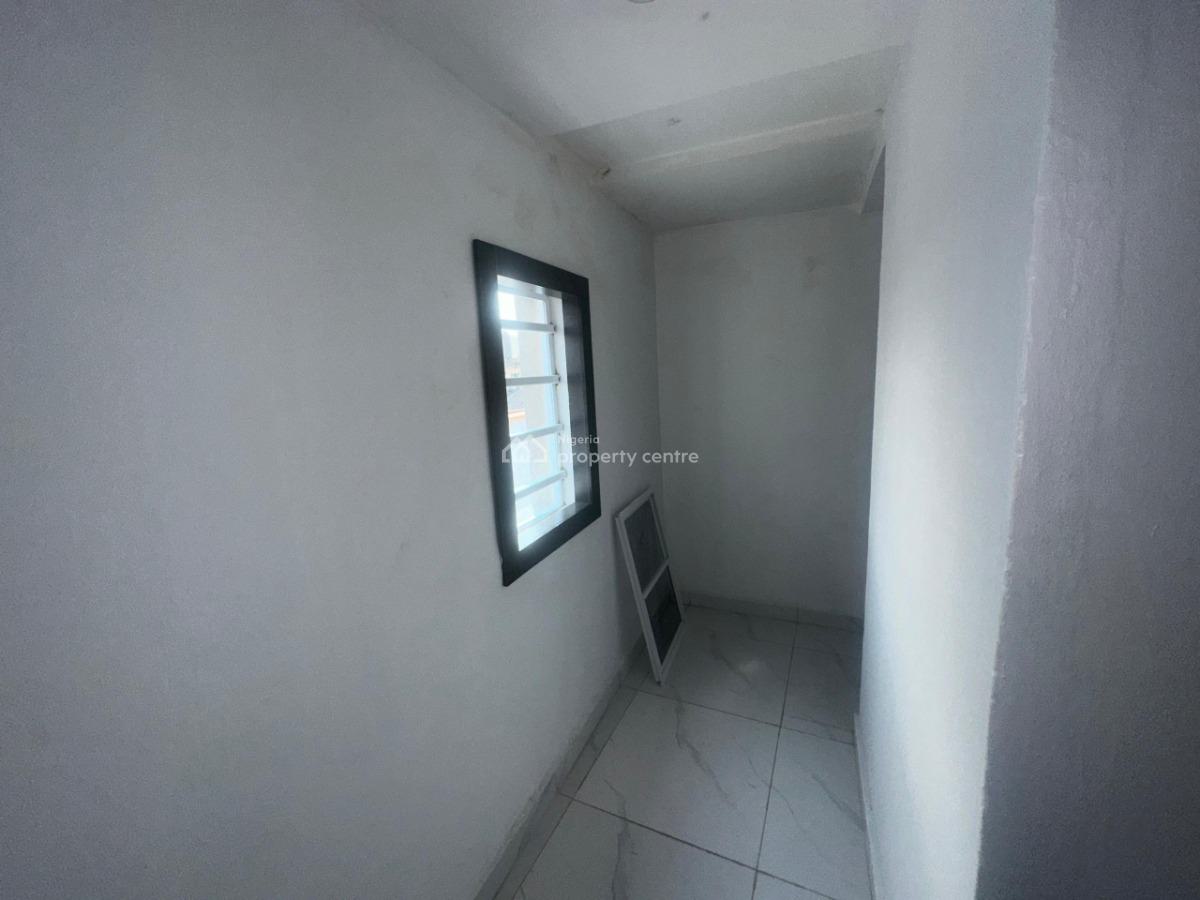 3 Bedroom Terrace Duplex, Ajao Estate, Isolo, Lagos, Flat / Apartment for Rent