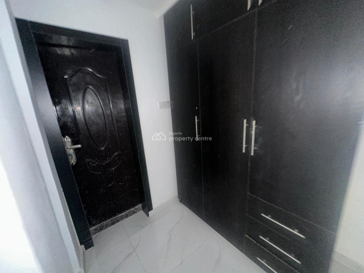 3 Bedroom Terrace Duplex, Ajao Estate, Isolo, Lagos, Flat / Apartment for Rent