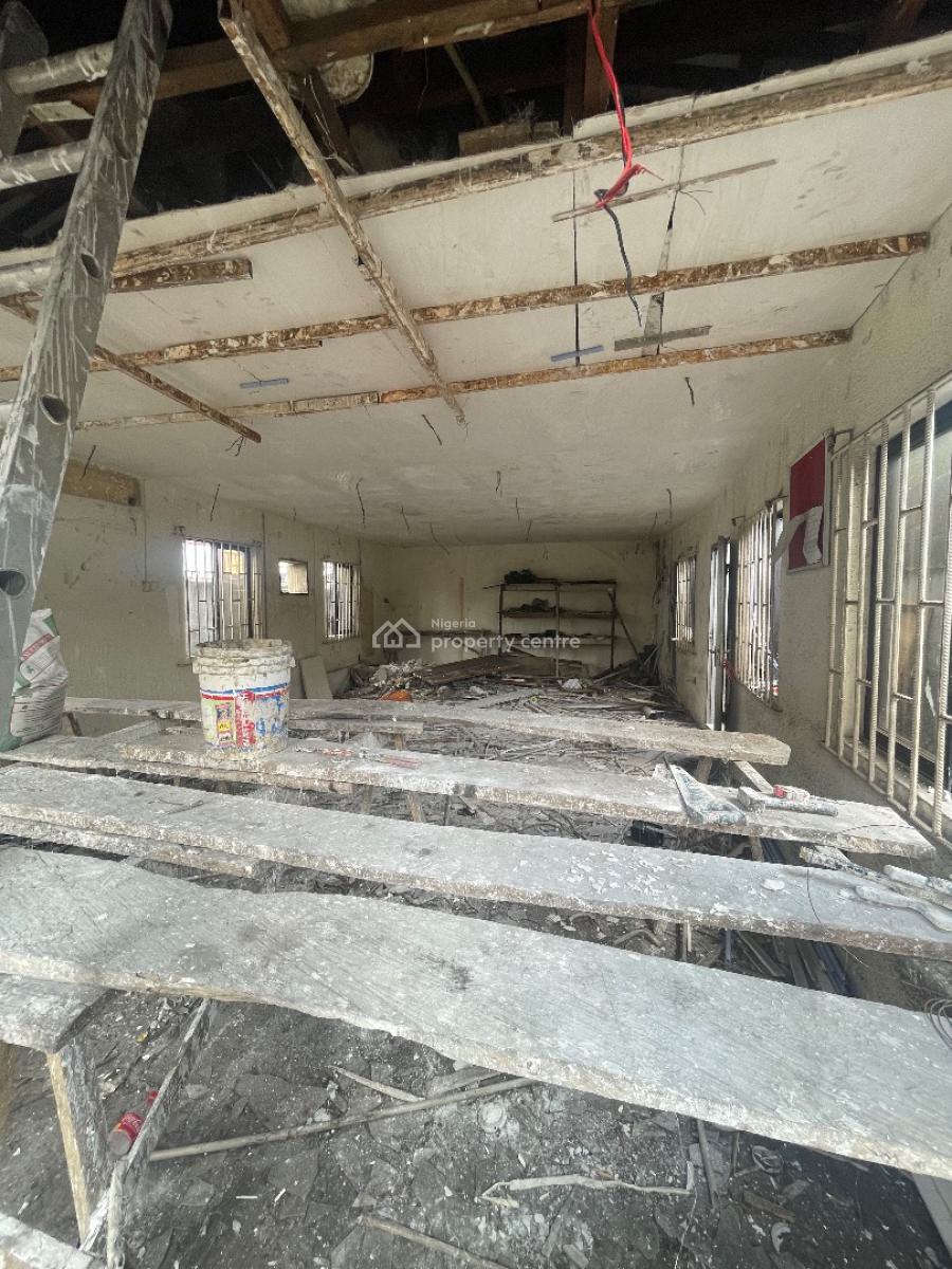 Renovation Office Space, Along Funsho Williams Avenue, Alaka, Surulere, Lagos, Office Space for Rent
