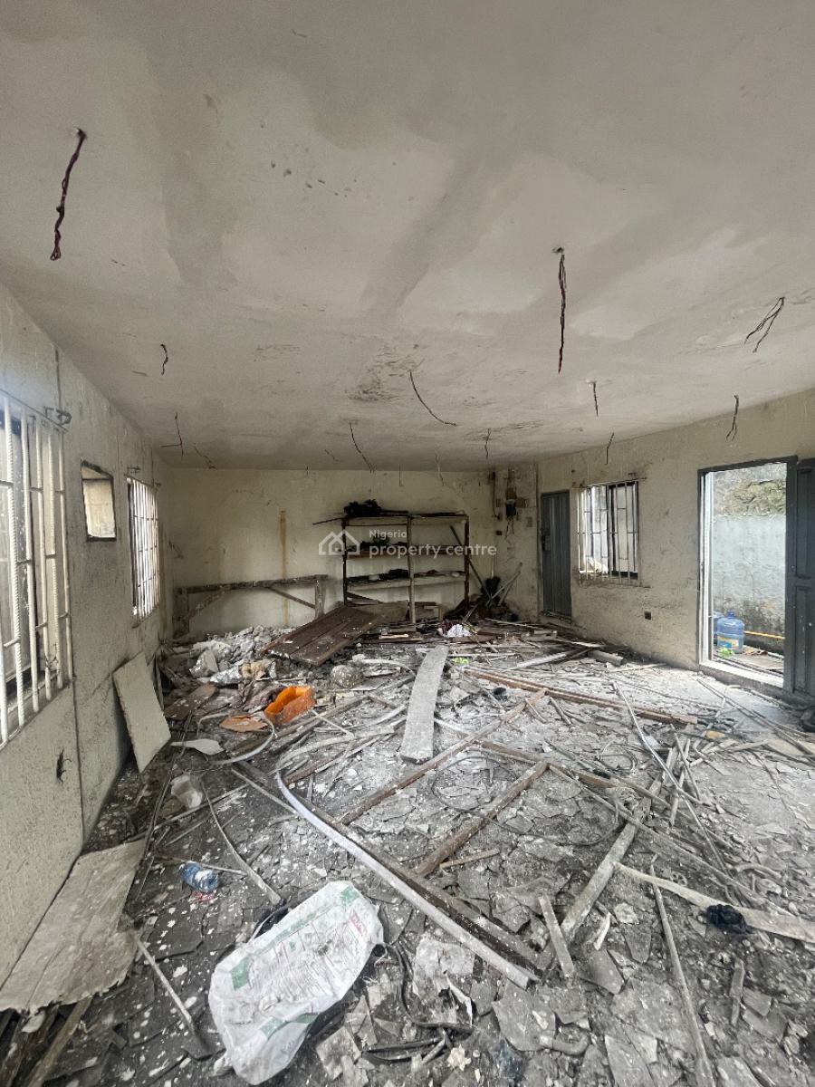 Renovation Office Space, Along Funsho Williams Avenue, Alaka, Surulere, Lagos, Office Space for Rent