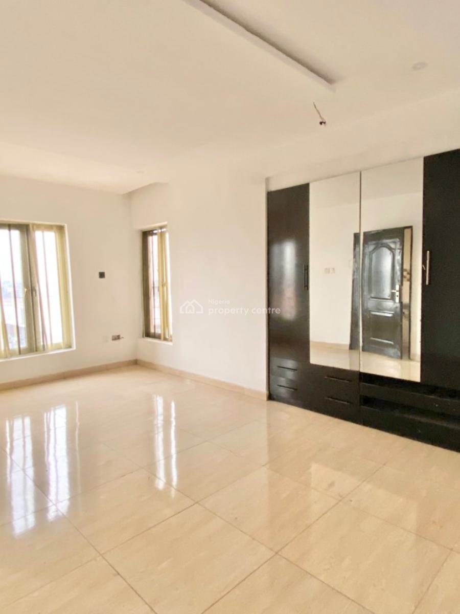 Well Built Serviced 3 Bedroom Penthouse with Bq, Ikate, Lekki, Lagos, Flat / Apartment for Rent