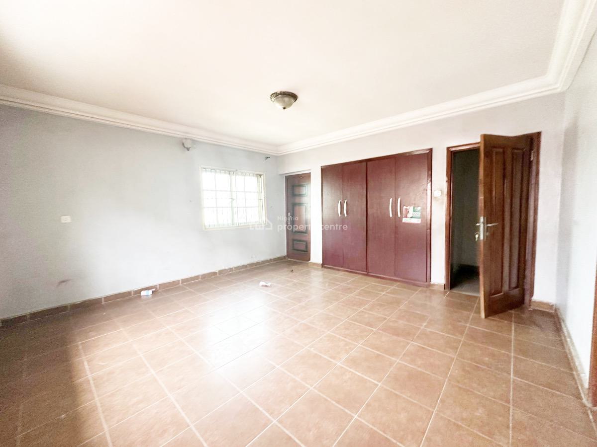 a Well Maintained Spacious 3 Bedroom Flat, Gra Phase 1, Magodo, Lagos, Flat / Apartment for Rent