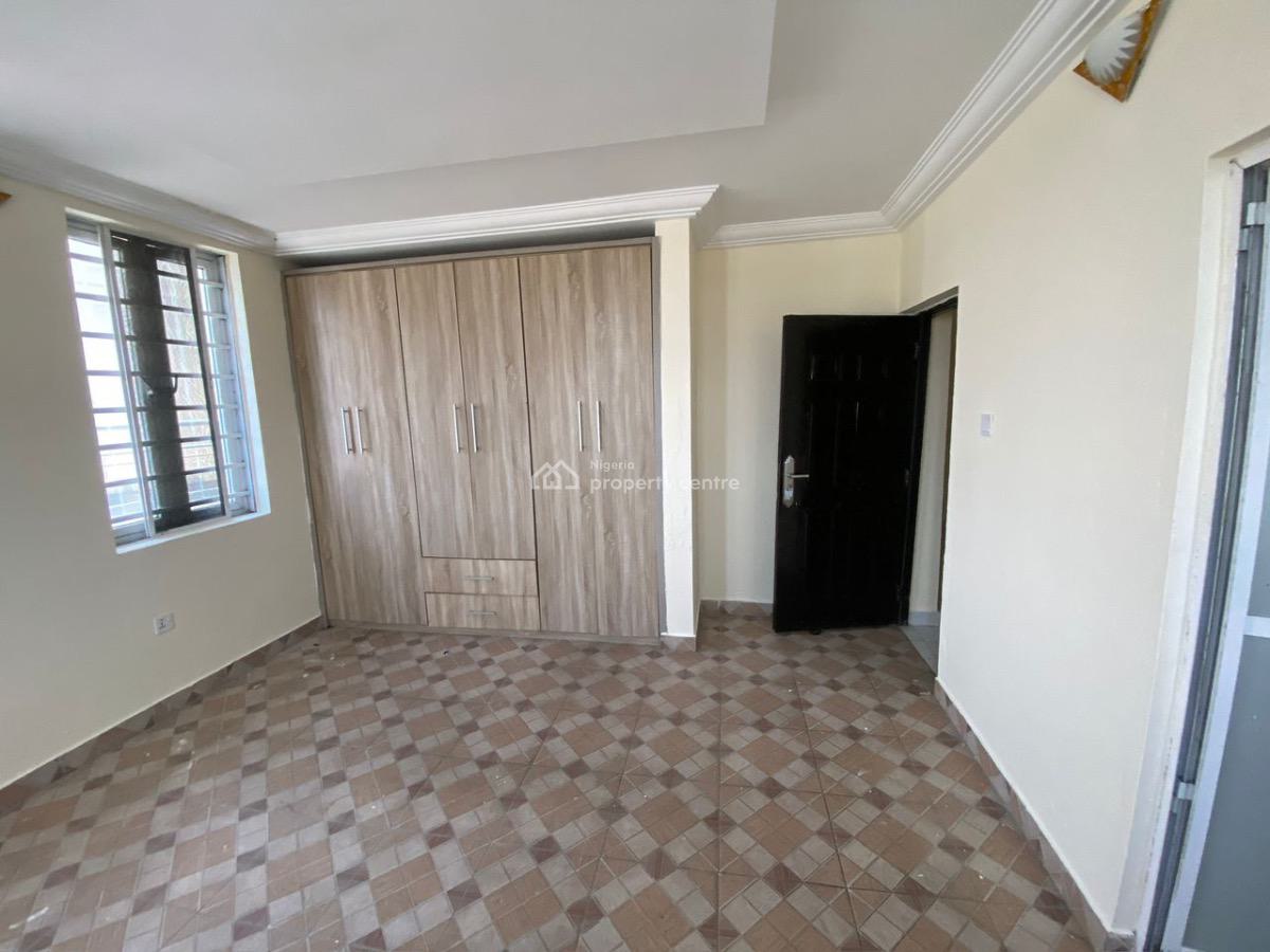 3-bedroom Apartment, Lekki Phase 1, Lekki, Lagos, Flat / Apartment for Rent