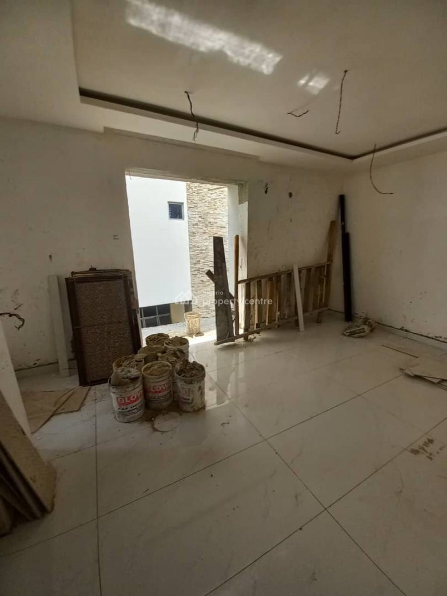 4 Bedroom Maisonnete with 2 Living Rooms, Study, 2 Bqs and a Cinema/m, Old Ikoyi, Ikoyi, Lagos, Flat / Apartment for Sale