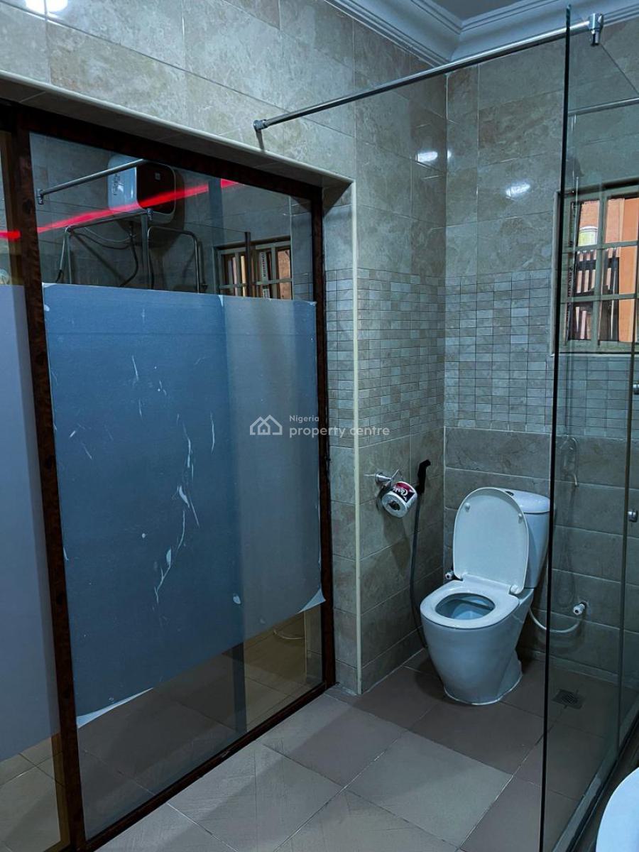 Luxury Furnished + Serviced 2 Bedroom Apartment, Lekki Phase 1, Lekki, Lagos, Flat / Apartment for Rent