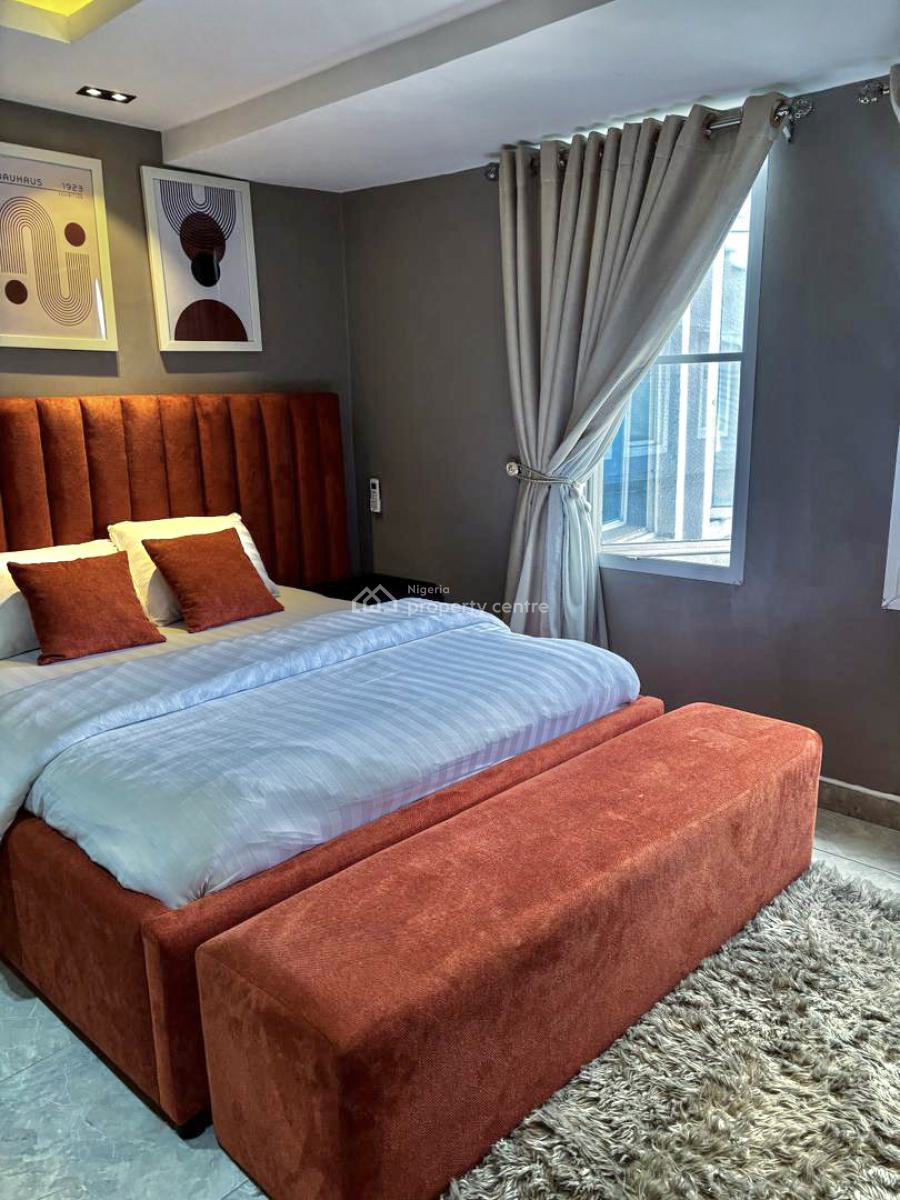 Luxury Furnished + Serviced 2 Bedroom Apartment, Lekki Phase 1, Lekki, Lagos, Flat / Apartment for Rent