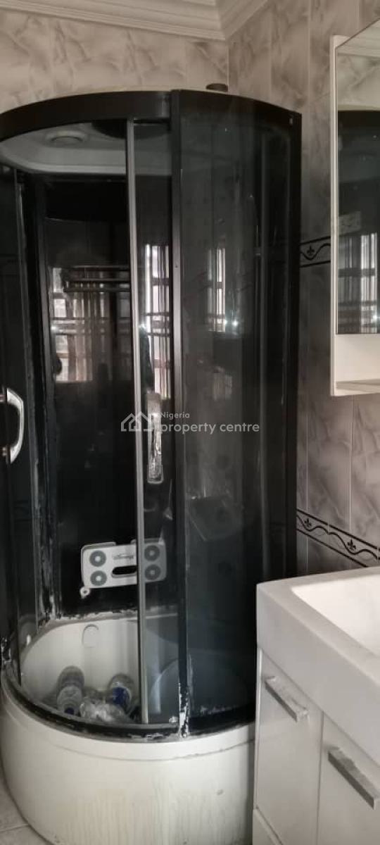 3-bedroom Apartment, Off Admiralty Road, Lekki Phase 1, Lekki, Lagos, Flat / Apartment for Rent