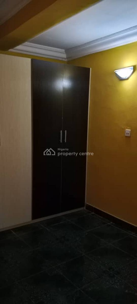 3-bedroom Apartment, Off Admiralty Road, Lekki Phase 1, Lekki, Lagos, Flat / Apartment for Rent