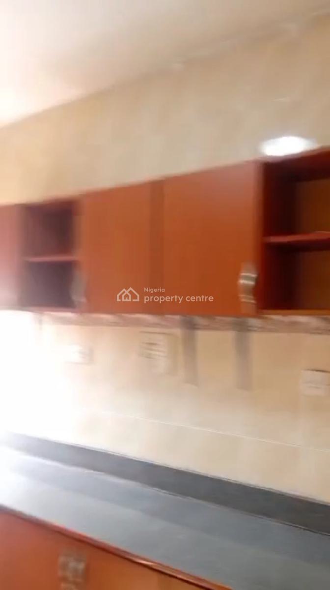 Standard 3 Bedroom Flat, Upstairs, Pop with Car Park, Kitchen Cabinet, Off Pedro Street, Iwaya, Yaba, Lagos, Flat / Apartment for Rent