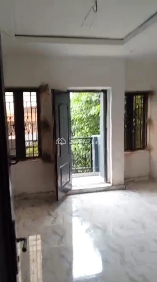 Standard 2 Bedroom Flat at Alagomeji Yaba, Alagomeji, Yaba, Lagos, Flat / Apartment for Rent