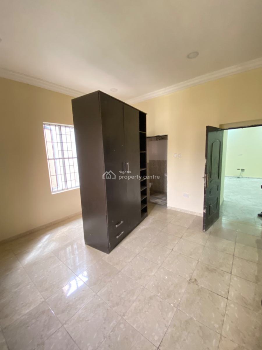 2 Bedroom Apartment Available at Lekki Phase 1, Lekki Phase 1, Lekki Phase 1, Lekki, Lagos, Flat / Apartment for Rent