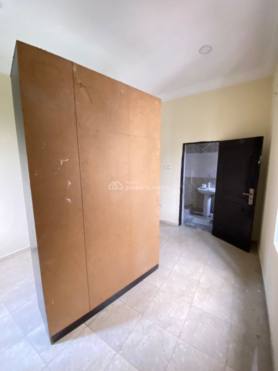 2 Bedroom Apartment Available at Lekki Phase 1, Lekki Phase 1, Lekki Phase 1, Lekki, Lagos, Flat / Apartment for Rent