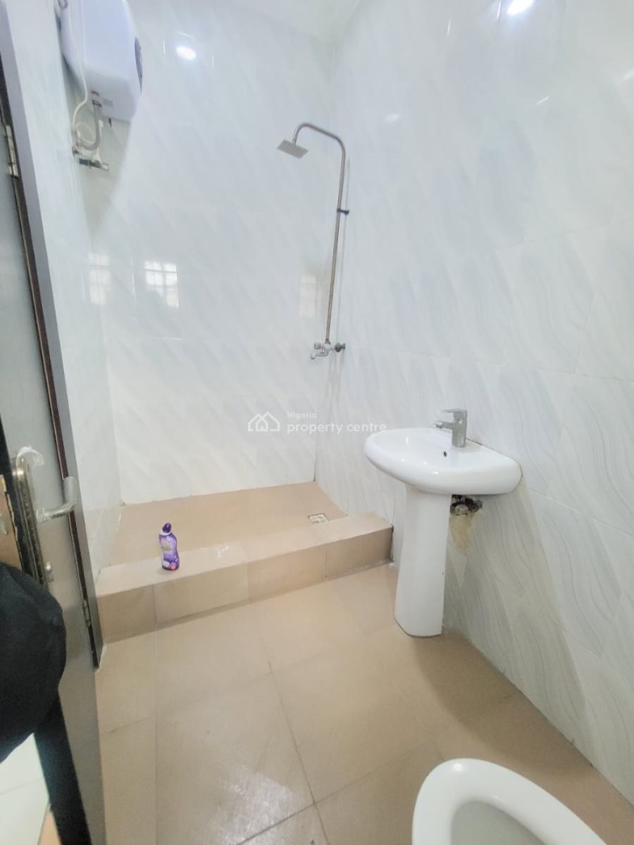 Beautiful and Spacious 3 Bedroom Apartment, Xtadock Estate, Badire, Ajah, Lagos, Flat / Apartment for Rent