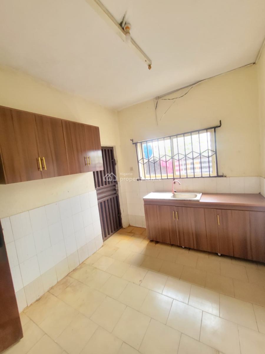 Sharp and Spacious 3 Bedroom Apartment, Seaside Estate, Badore, Ajah, Lagos, Flat / Apartment for Rent