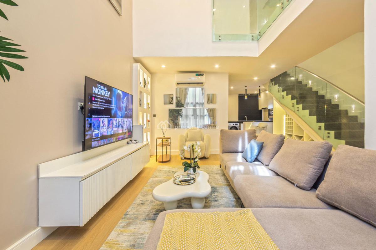 Exquisite Furnished 2 Bedroom Maisonette, Off Admiralty Way, Lekki Phase 1, Lekki, Lagos, Flat / Apartment Short Let