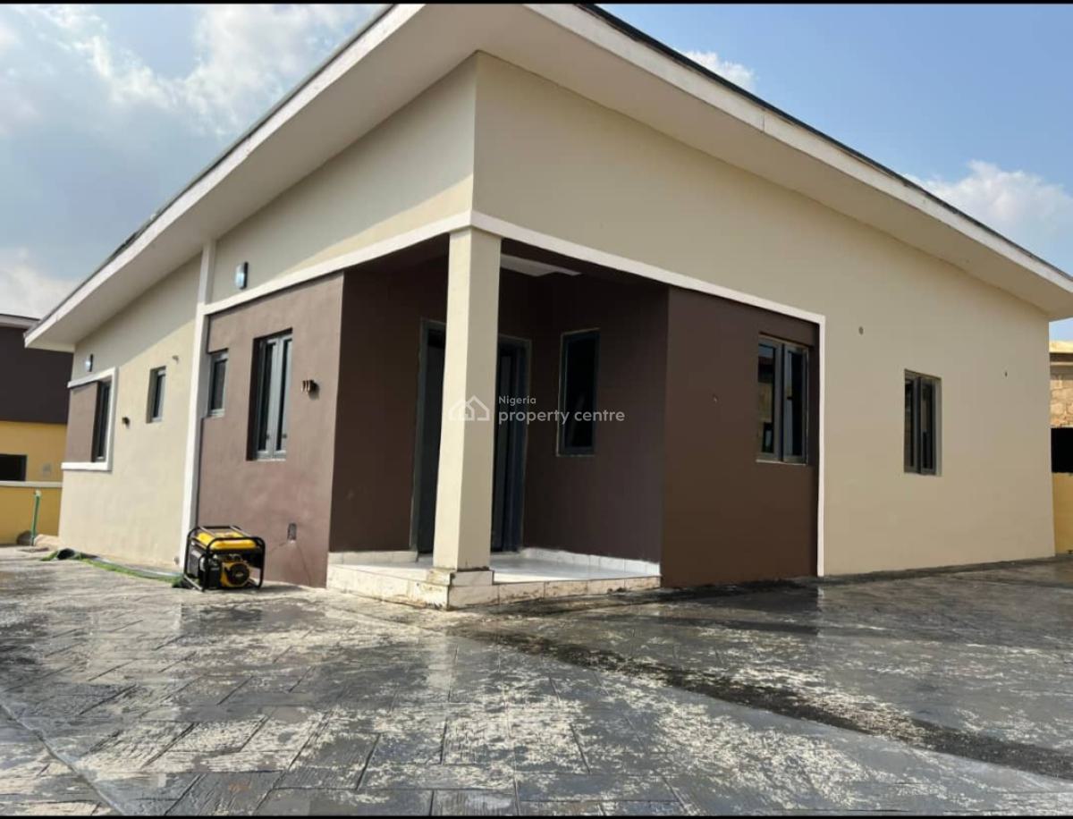 Luxury 3 Bedroom Bungalow in a Luxury Live in Estate, Omituntun Estate Ajoda New Town, Ibadan, Oyo, Detached Bungalow for Sale