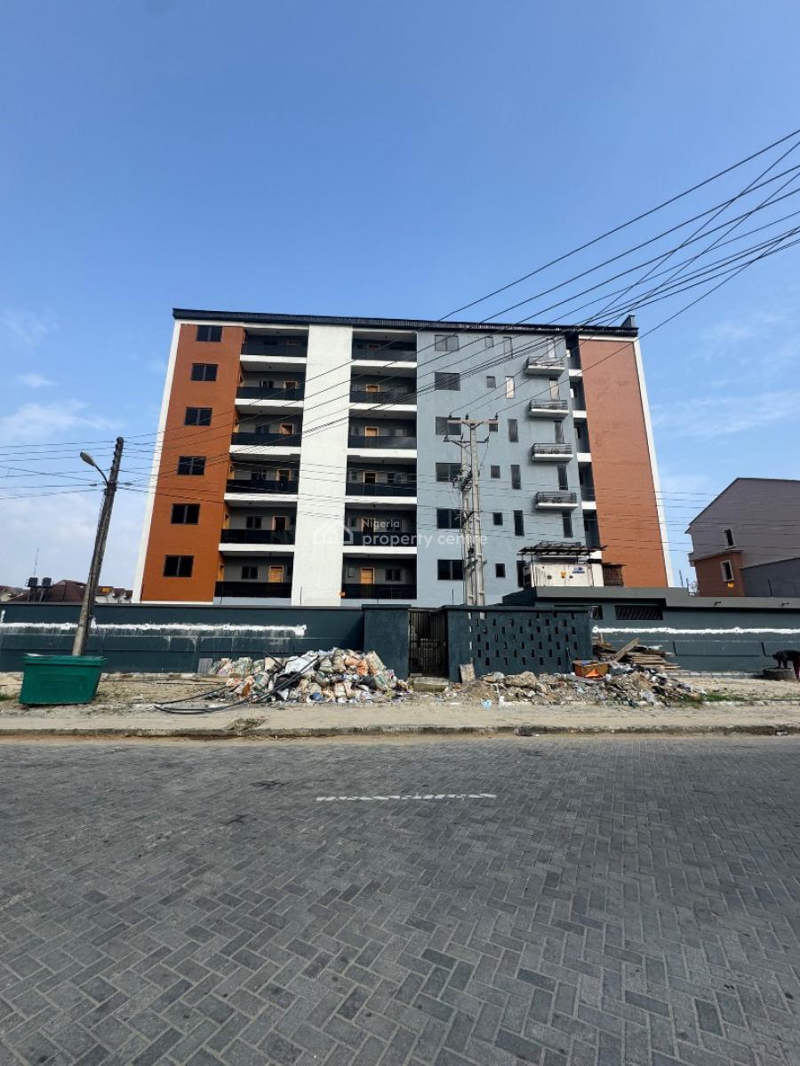 Beautiful 3 Bedroom Apartment with Pool, Lekki Phase 1, Lekki, Lagos, Flat / Apartment for Sale