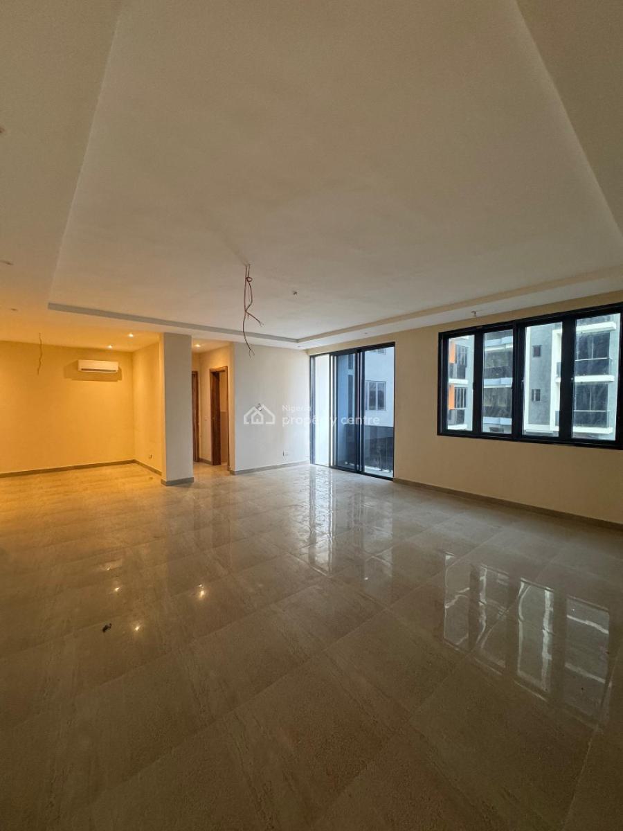 Beautiful 3 Bedroom Apartment with Pool, Lekki Phase 1, Lekki, Lagos, Flat / Apartment for Sale