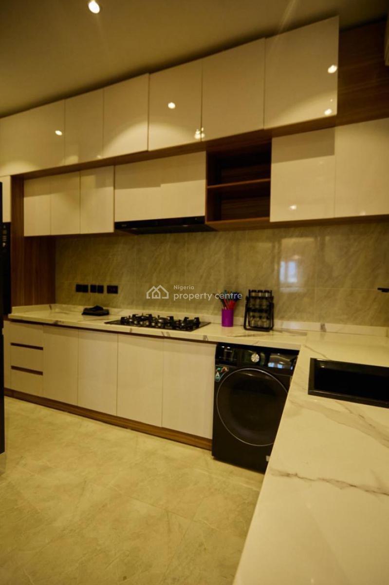 Posh 1 Bed + Snooker, Ps4 & Massive Balconies - Bed of Roses, Lekki Phase 1, Lekki, Lagos, Flat / Apartment Short Let